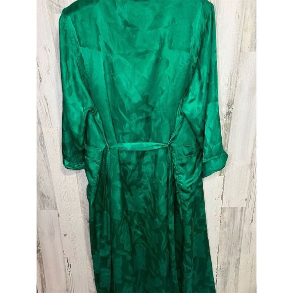 Victoria's Secret Womens Green Belted Robe Size Medium/large vintage gold label - Picture 6 of 6